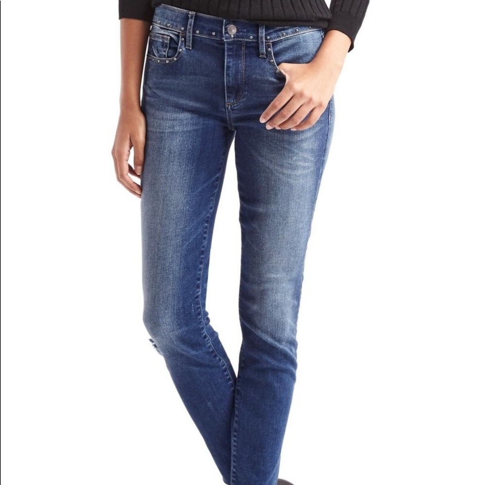 GAP True Skinny Ankle Stud Jeans with Raw Hem